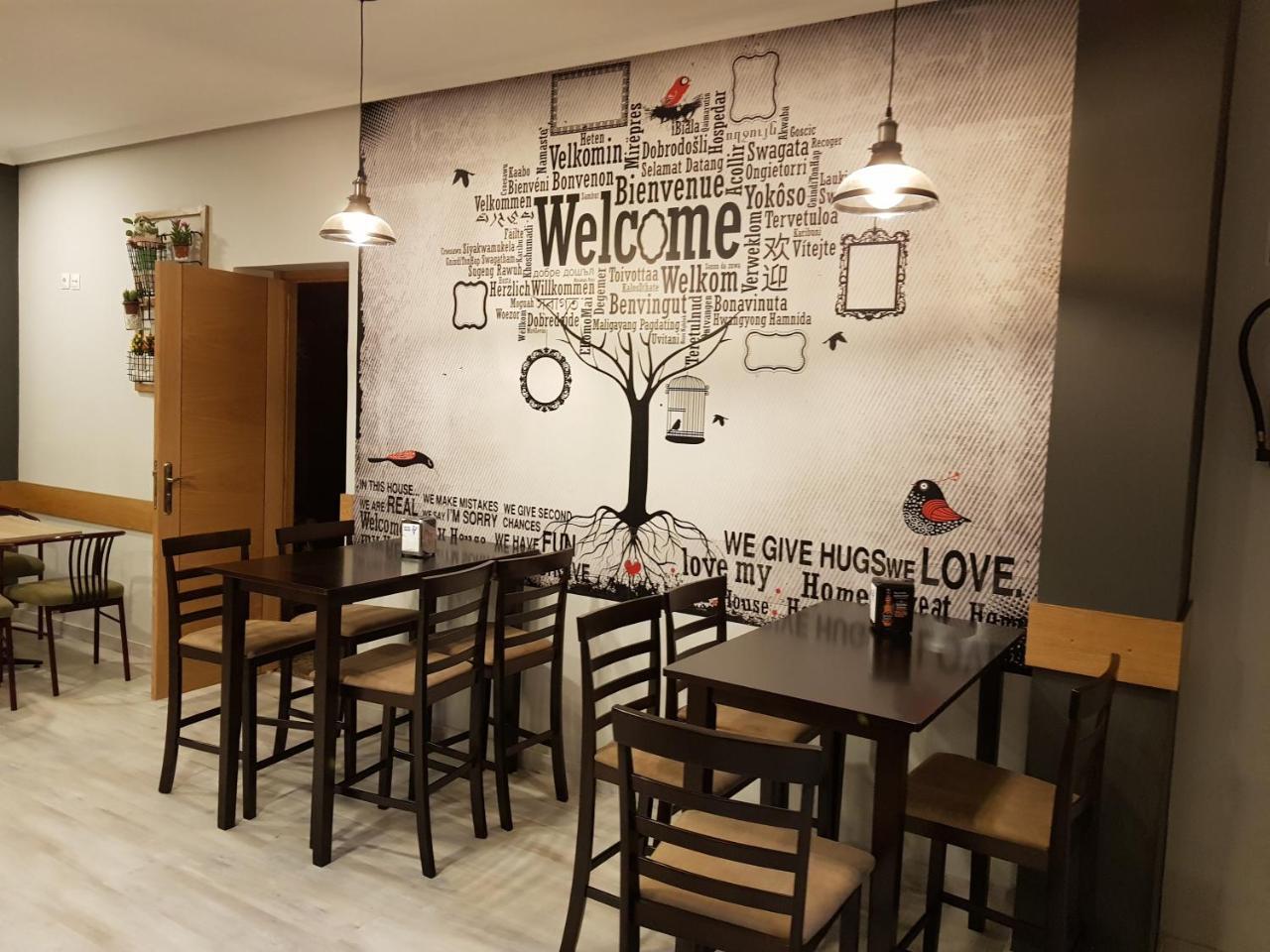 Hostal Restaurante El Abuelo Trobajo Del Camino エクステリア 写真